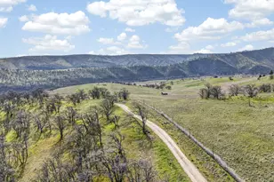 3475 Three Mile Rd, The Dalles, OR 97058 - Photo 4