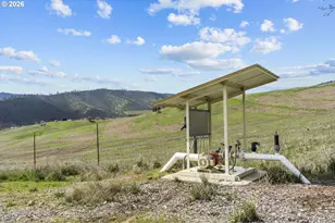 3475 Three Mile Rd, The Dalles, OR 97058 - Photo 10
