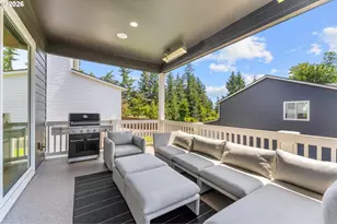 2763 Dahlia Dr, West Linn, OR 97068 - Photo 8