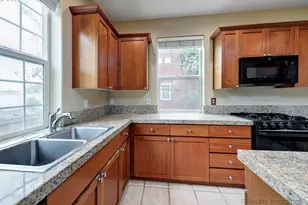 6055 NE Alder St, Hillsboro, OR 97124 - Photo 10