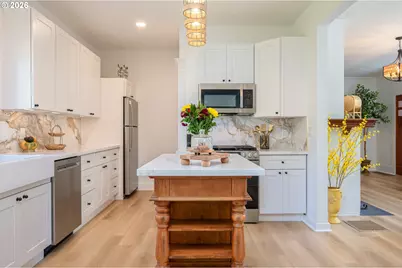 5908 SW 45th Ave, Portland, OR 97221 - Photo 14