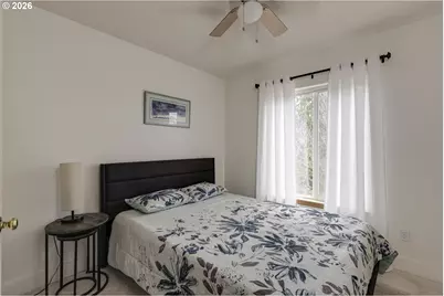 165 NW Peach St, Dundee, OR 97115 - Photo 26