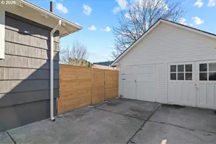 2136 N Webster St, Portland, OR 97217 - Photo 16