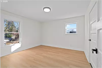 2136 N Webster St, Portland, OR 97217 - Photo 8