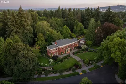 3360 SE Ankeny St, Portland, OR 97214 - Photo 2