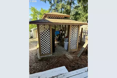 711 Plin St, Myrtle Creek, OR 97457 - Photo 12
