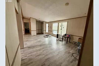 711 Plin St, Myrtle Creek, OR 97457 - Photo 6