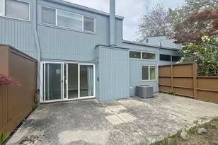 1572 NW Tanasbrook Ct, Beaverton, OR 97006 - Photo 18