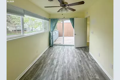 1572 NW Tanasbrook Ct, Beaverton, OR 97006 - Photo 12