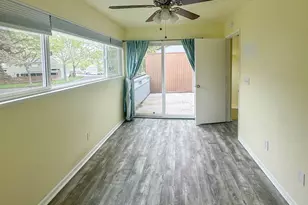 1572 NW Tanasbrook Ct, Beaverton, OR 97006 - Photo 12