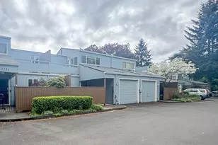 1572 NW Tanasbrook Ct, Beaverton, OR 97006 - Photo 22