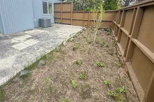 1572 NW Tanasbrook Ct, Beaverton, OR 97006 - Photo 20