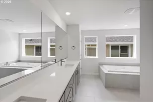 16929 SW Leaf Ln, Tigard, OR 97224 - Photo 6