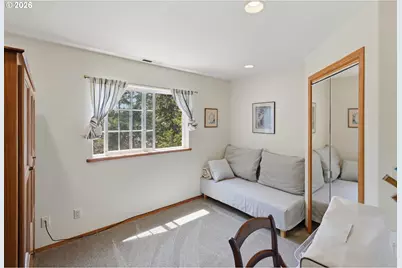 930 Lake Ct, Coos Bay, OR 97420 - Photo 26