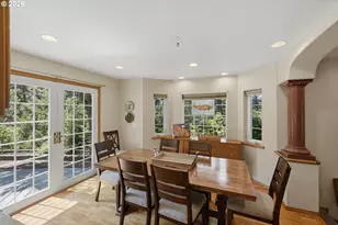 930 Lake Ct, Coos Bay, OR 97420 - Photo 12