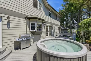 930 Lake Ct, Coos Bay, OR 97420 - Photo 36