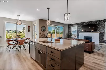 7432 SE Chinquapin Dr, Hillsboro, OR 97123 - Photo 14