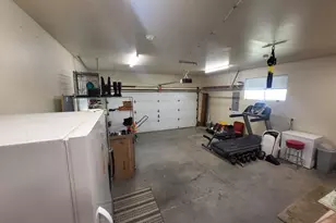 401 Dewey St, Moro, OR 97039 - Photo 20