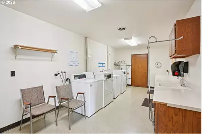 13775 SW Scholls Ferry Rd #208, Beaverton, OR 97008 - Photo 40