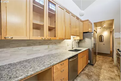 13775 SW Scholls Ferry Rd #208, Beaverton, OR 97008 - Photo 12