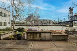 606 NW Naito Pkwy, Portland, OR 97209 - Photo 24