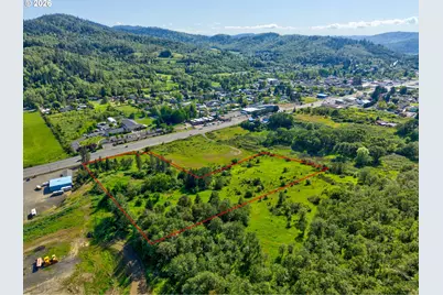 3314 NE Diamond Lake Blvd, Roseburg, OR 97470 - Photo 6