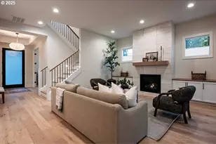 4401 Cobb Way, Lake Oswego, OR 97035 - Photo 2