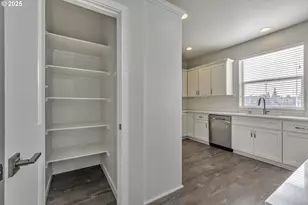 4718 SW Oscar Ln, Beaverton, OR 97005 - Photo 12