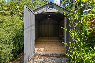 667 Archie St, Eugene, OR 97402 - Photo 40