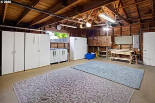 667 Archie St, Eugene, OR 97402 - Photo 44