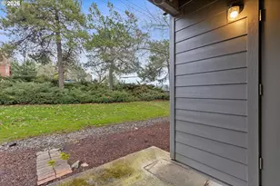 12642 NW Barnes Rd, Portland, OR 97229 - Photo 24