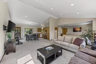 88548 Nautilus Ct, Florence, OR 97439 - Photo 2