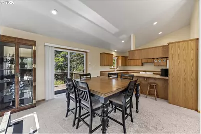 88548 Nautilus Ct, Florence, OR 97439 - Photo 18