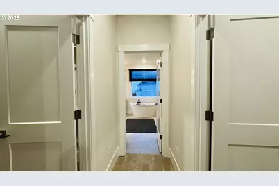 11671 SW Hayrick Ter, Beaverton, OR 97007 - Photo 42