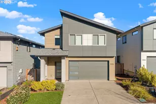 9970 SE Wood Fern St, Happy Valley, OR 97086 - Photo 2