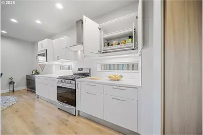 9970 SE Wood Fern St, Happy Valley, OR 97086 - Photo 10