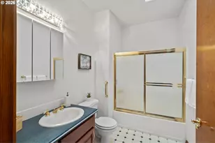 820 W Alder Ave, Hermiston, OR 97838 - Photo 16