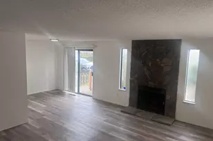 6822 SE Woodstock Blvd, Portland, OR 97206 - Photo 16