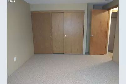 6822 SE Woodstock Blvd, Portland, OR 97206 - Photo 10