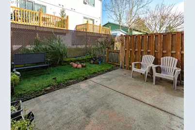 697 32nd St #5, Washougal, WA 98671 - Photo 34