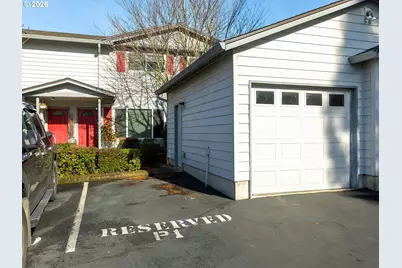 697 32nd St #5, Washougal, WA 98671 - Photo 2