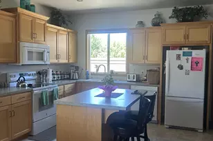 2063 Lake Wind Dr, Eugene, OR 97408 - Photo 6