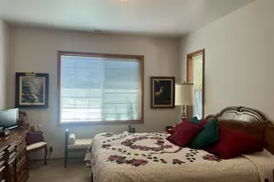 2063 Lake Wind Dr, Eugene, OR 97408 - Photo 8