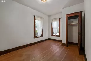 241 Mill St, Silverton, OR 97381 - Photo 28