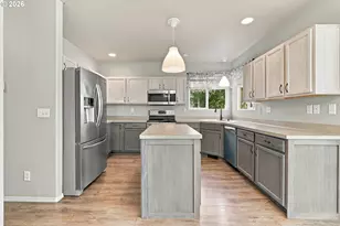 1242 34th Pl, Forest Grove, OR 97116 - Photo 10