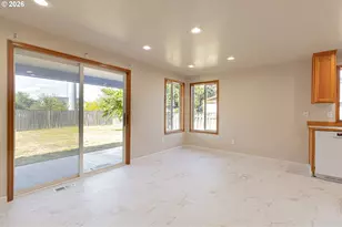1729 Hartford Dr, Forest Grove, OR 97116 - Photo 10