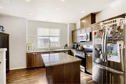 7452 NW Elise Ave, Portland, OR 97229 - Photo 14