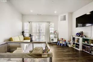 7452 NW Elise Ave, Portland, OR 97229 - Photo 8