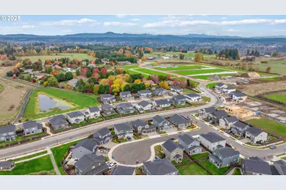 8842 N 3rd Cir, Ridgefield, WA 98642 - Photo 2