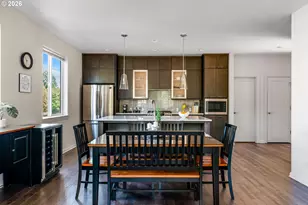 1905 NE Ainsworth St, Portland, OR 97211 - Photo 8